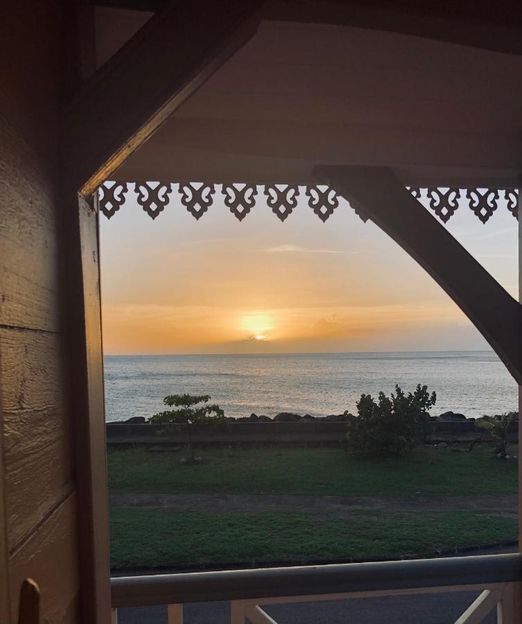 Habitation Baliache - Maison Creole Avec Jardin Privatif, Plage A 200M Deshaies Eksteriør bilde
